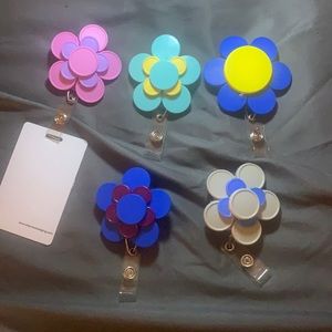 Flower ID badge holder